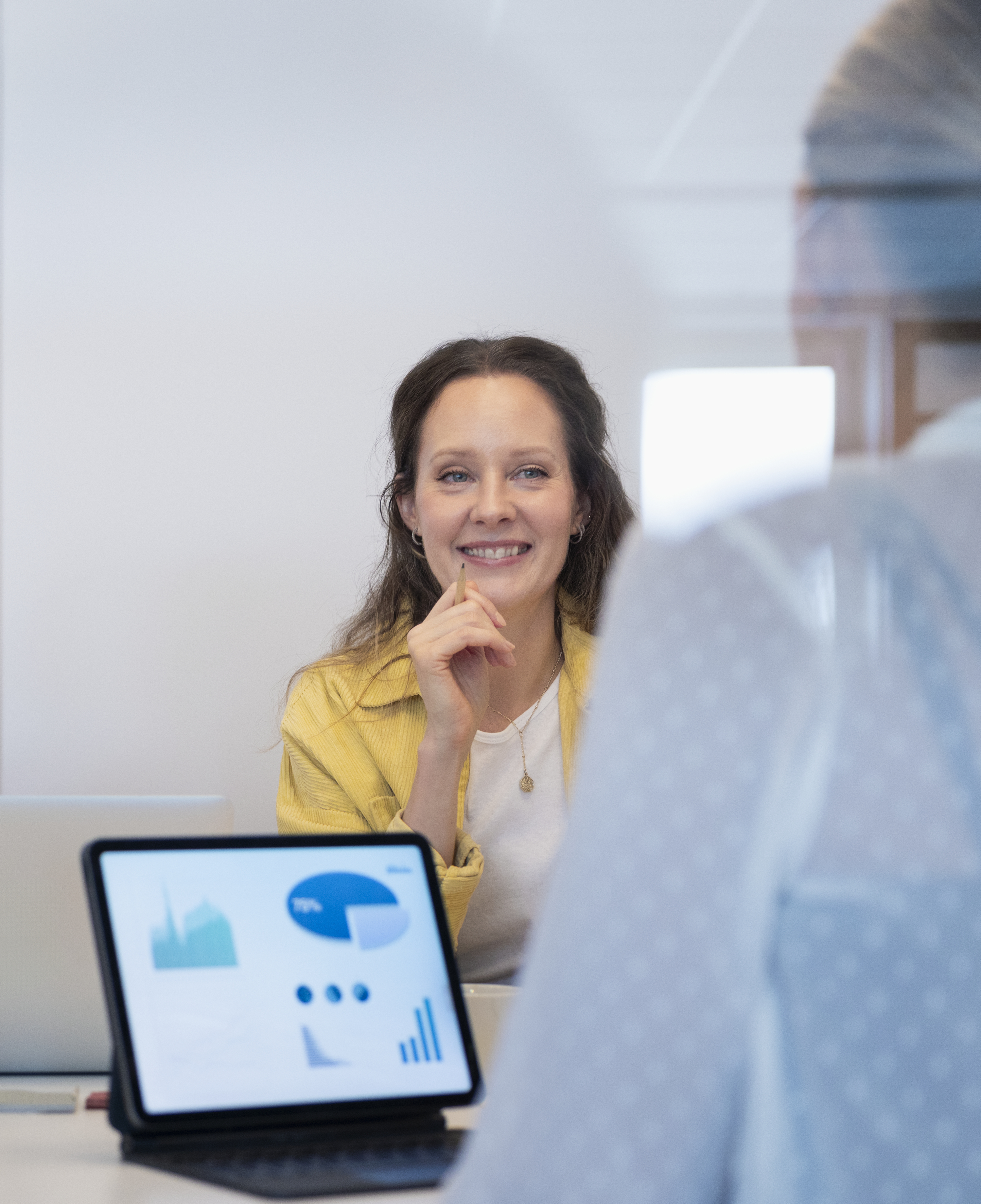 Autamme sinua osakeyhtiön perustamisessa