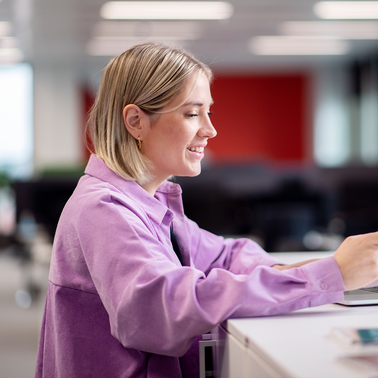 Esimerkki-toiminimen-palkasta