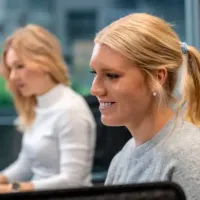 Palkkahallinto ei enää jarruta liiketoimintaa, vaan tukee sitä