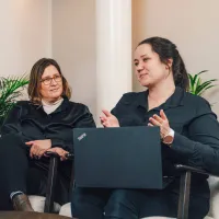 SD Worx W palkanlaskijat palaverissa